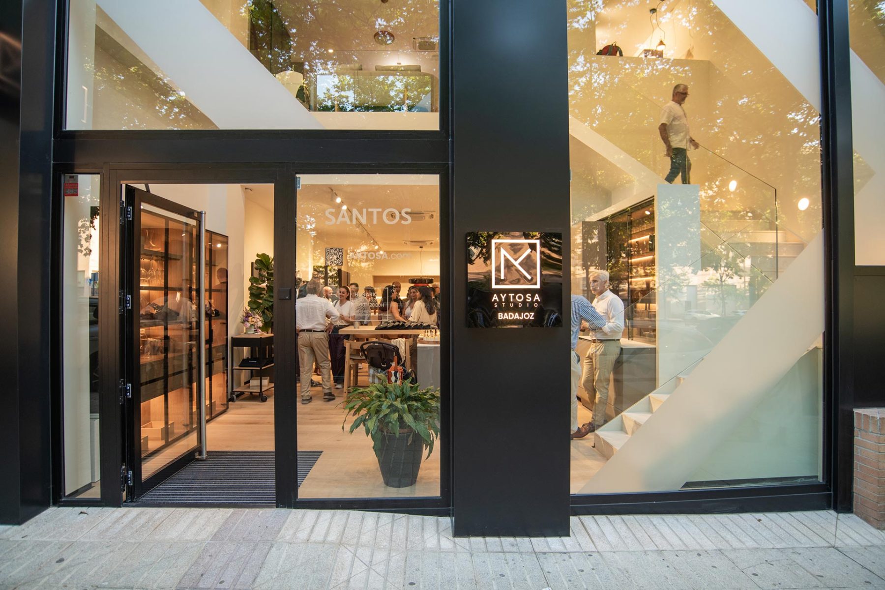 Aytosa Badajoz Nuevo Showroom